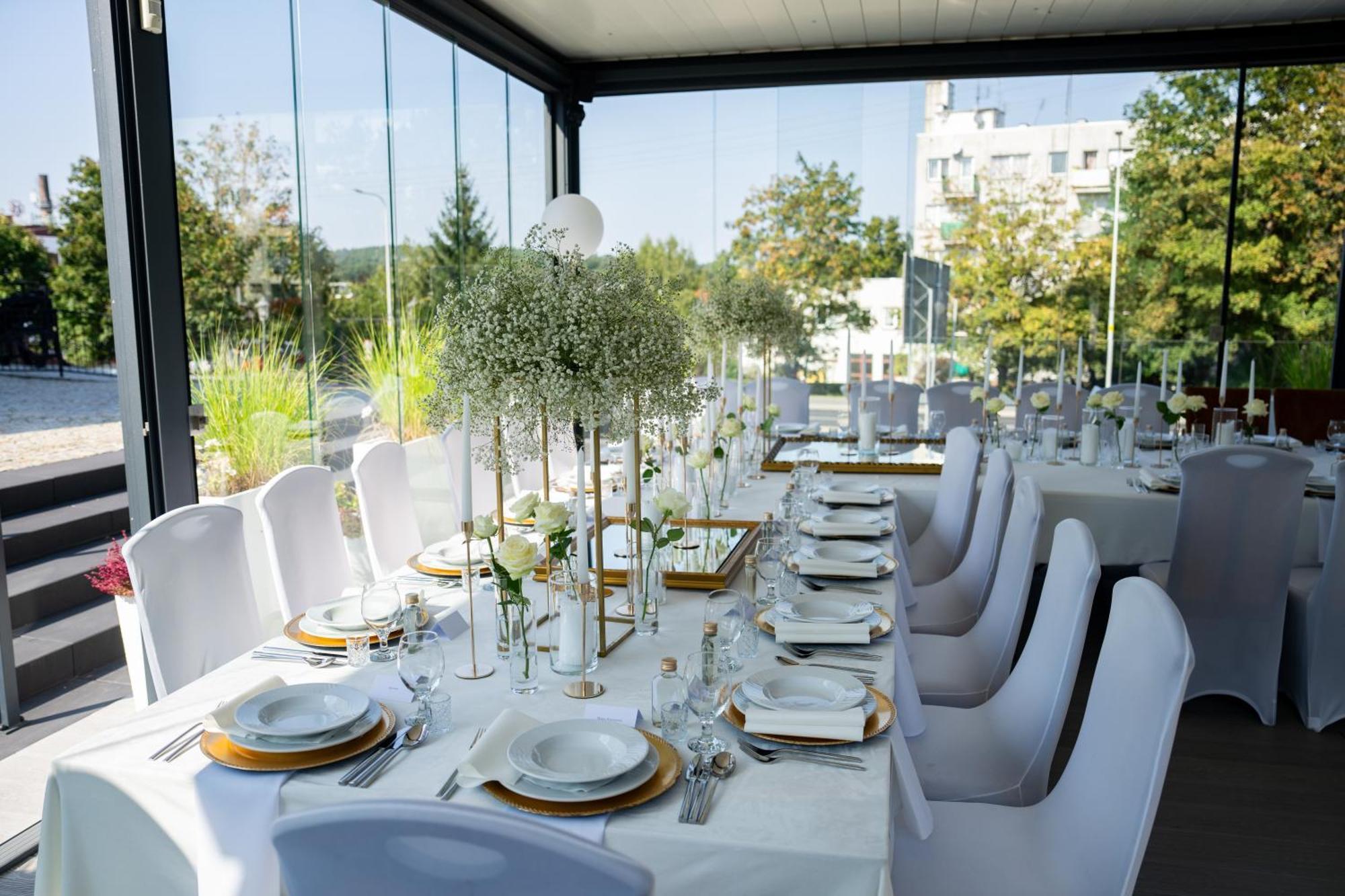 Oborniki Śląskie Oak Rooms מראה חיצוני תמונה