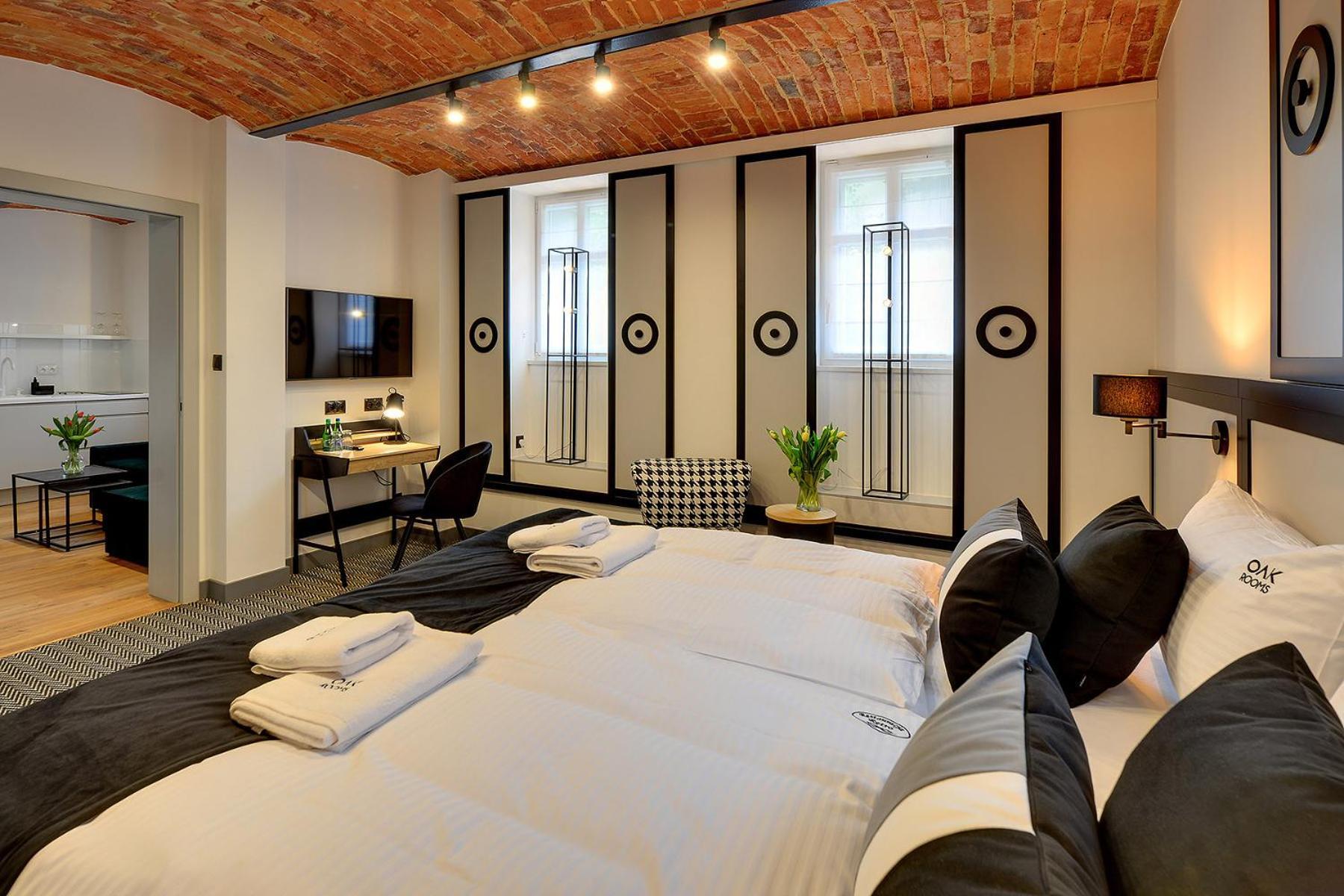 Oborniki Śląskie Oak Rooms מראה חיצוני תמונה