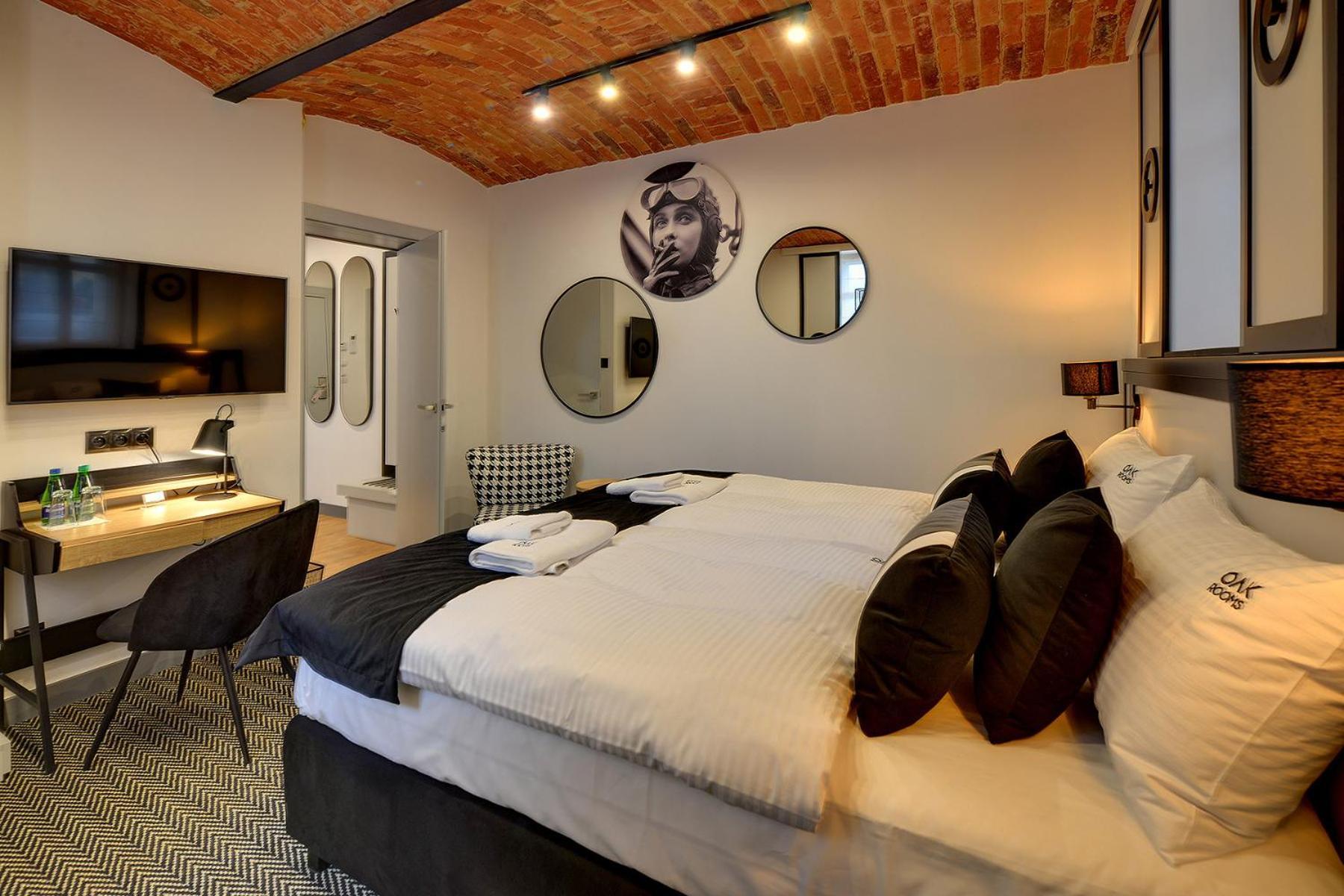 Oborniki Śląskie Oak Rooms מראה חיצוני תמונה